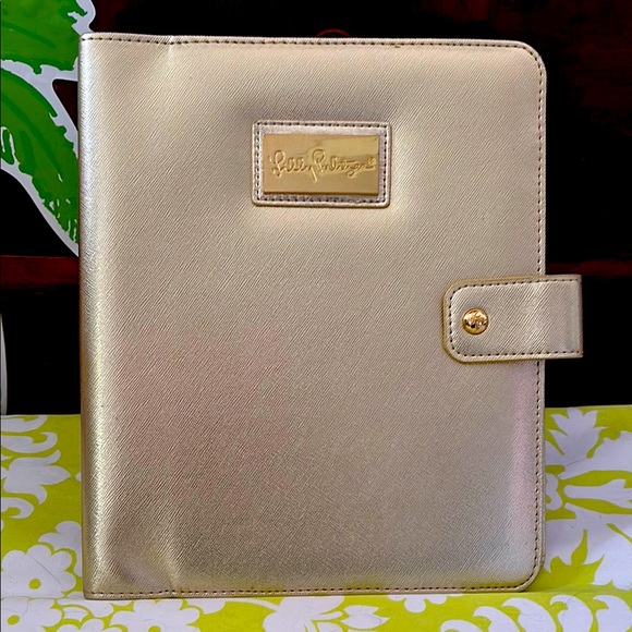 Lilly Pulitzer Accessories - Lilly Pulitzer Agenda Folio